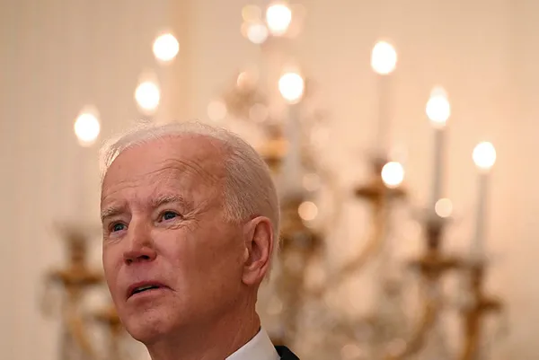 son-dakika-abd-baskani-joe-bidendan-2024-baskanlik-secimleri-aciklamasi-yeniden-yarisa-girmeyi-planliyor-1616697066071.jpg