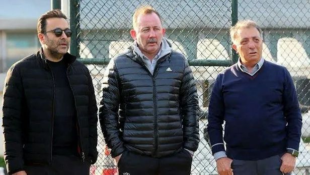 besiktas-baskani-ahmet-nur-cebiden-hakemlere-agir-sozler-1638048135495.jpeg Beşiktaş Başkanı Ahmet Nur Çebi'den hakemlere ağır sözler-2