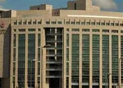 Aziz Yıldırım’a yeşil elma