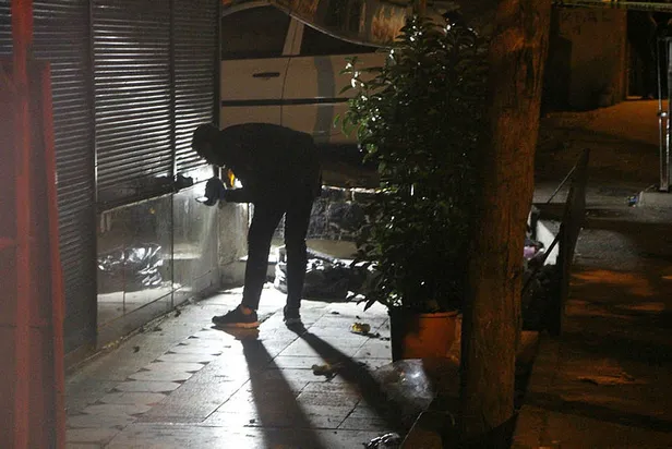 Son dakika: Beyoğlu'nda patlama sesi polisi harekete geçirdi-3