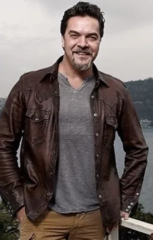 Müzmin bekar Beyazıt Öztürk sevgilisi Lavin Ay'ın kurbanı oldu!