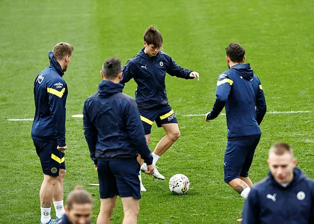 mke-ankaragucu-fenerbahce-canli-mac-izle-ankaragucu-fenerbahce-maci-canli-izle-bedava-kesintisiz-sifresiz-1666018638824.jpg MKE Ankaragücü - Fenerbahçe MAÇ SONUCU 0-3-2