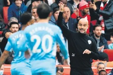 galatasarayda-kaleci-krizi-cozulmeye-calisiyor-gorusmeler-tam-gaz-devam-ediyor-1641509902146.jpeg Galatasaray'da kaleci krizi çözülmeye çalışılıyor! Görüşmeler tam gaz devam ediyor-15