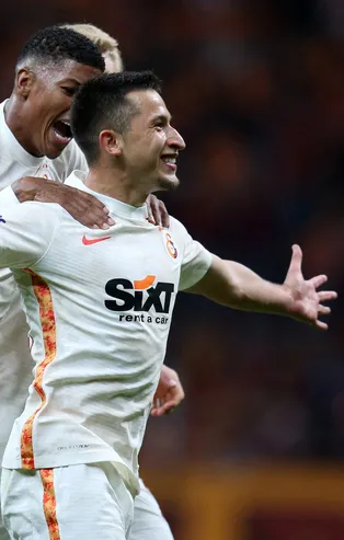 Galatasaray'da Diagne'nin ardından Morutan da yolcu! İşte yeni kulübü...