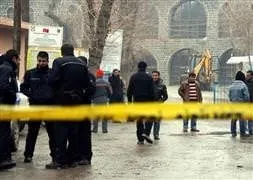 3 bin 35 olay aydınlatıldı