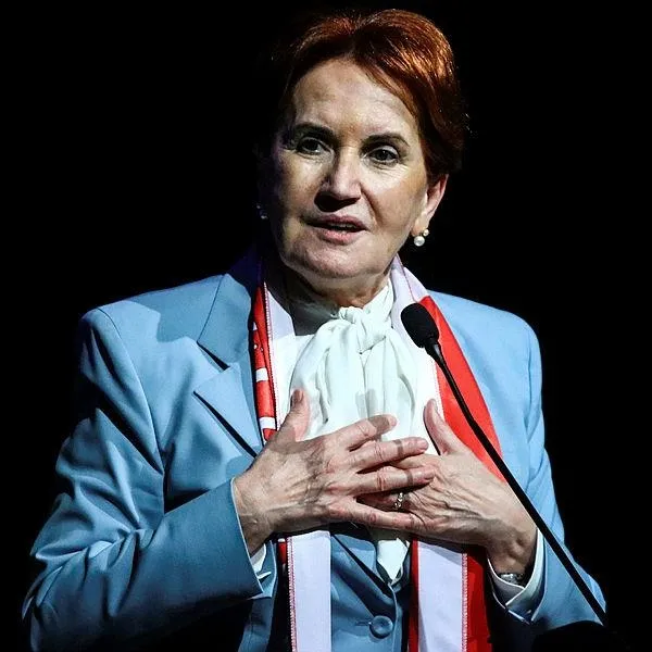 meral-aksener-yine-kemal-kilicdarogluna-salladi-birileri-gibi-koltuk-dosemesi-eskitmedik-1698494545410.jpeg Meral Akşener yine Kemal Kılıçdaroğlu'na salladı: Birileri gibi koltuk döşemesi eskitmedik-4