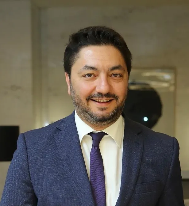 deniz-cakir-evleniyor-bilgehan-baykal-kimdir-kac-yasinda-bilgehan-baykal-ne-is-yapiyor-1678173829145.jpg Deniz Çakır evleniyor! Bilgehan Baykal kimdir, kaç yaşında? Bilgehan Baykal ne iş yapıyor?-4