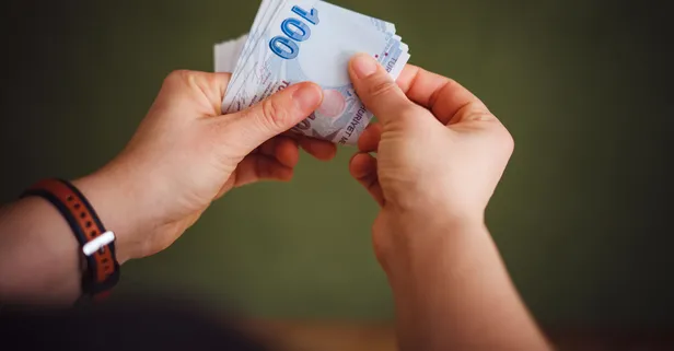 Emekliye 2'si 1 arada çifte zam: 10.000 TL maaş + 5 bin TL ikramiye sürprizi! Torba yasadan emeklinin beklediği zam çıktı!