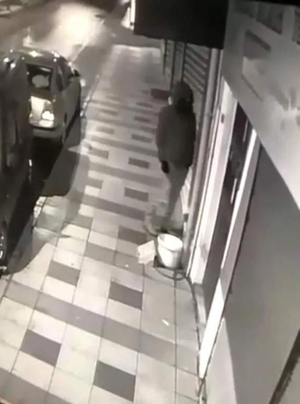 Aydın'da akılalmaz olay! 5 dakikada 40 kilo altın çaldı-6