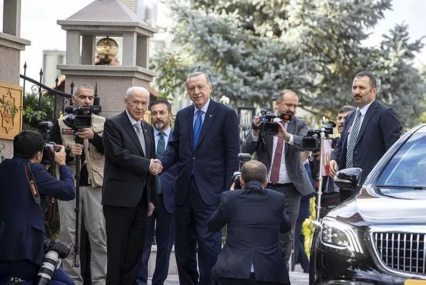 son-dakika-baskan-erdogan-ve-mhp-genel-baskani-bahceli-arasinda-kritik-gorusme-1664977654783.jpeg