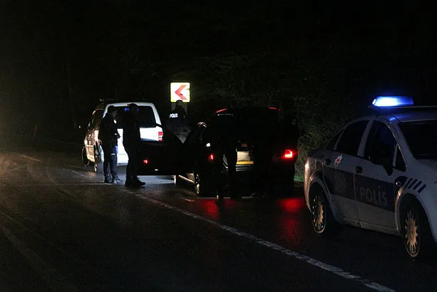 Sarıyer'de dur ihtarına uymayan araç polise çarpıp kaçtı-1