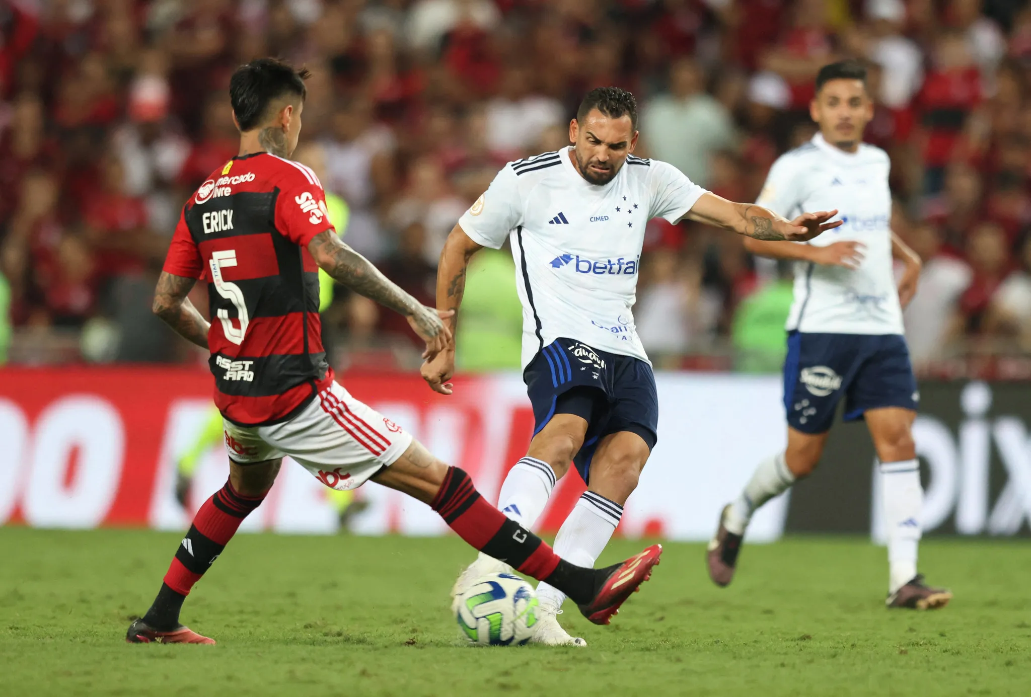 SON DAKİKA TRANSFER HABERLERİ | Galatasaray'da tutunamamıştı Fenerbahçe istiyor! - 24