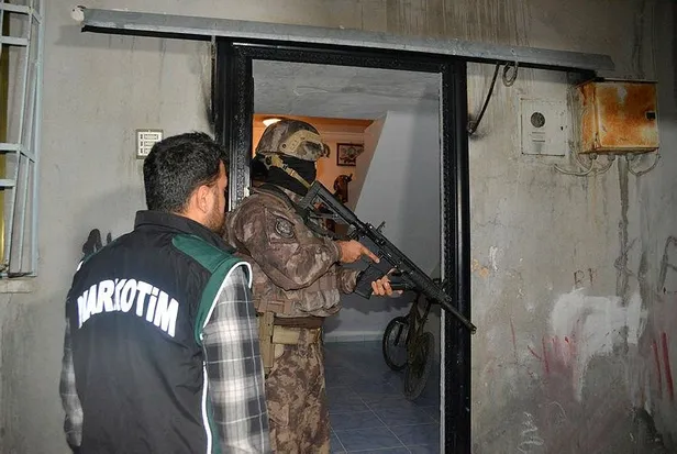 SON DAKİKA: Adana ve Hatay'da uyuşturucu satıcılarına şafak operasyonu: 36 gözaltı kararı-3