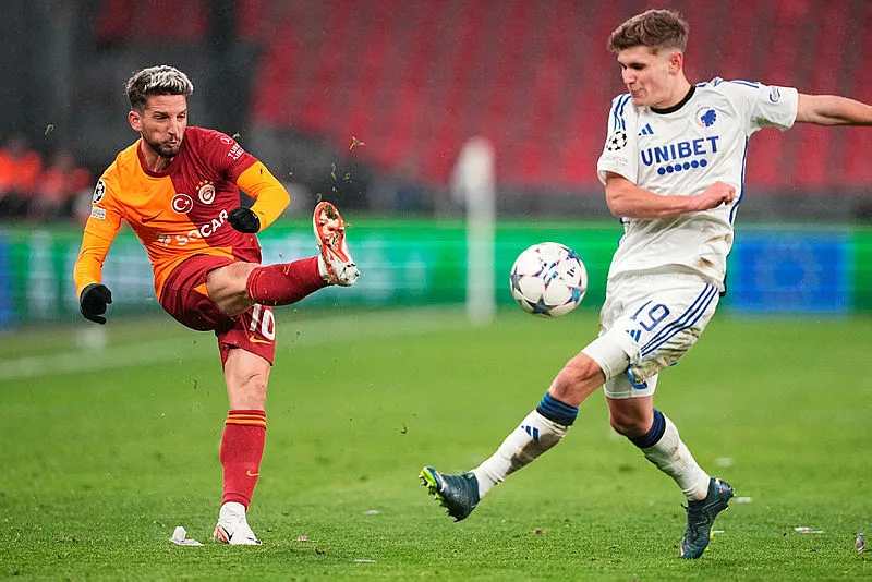 Galatasaray'dan şampiyonluk hamlesi! 2 dünya yıldızı birden - 6