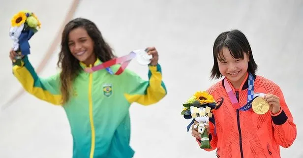 Japon sporcudan Tokyo’da olimpiyat rekoru! 13 yaşında altın madalya alarak en genç şampiyon unvanını elde etti