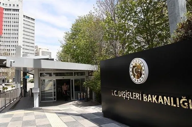 Son dakika: Dışişleri Bakanlığı Sözcüsü Hami Aksoy'dan, Yunanistan Dışişleri Bakanının Türkiye'ye yönelik eleştirilerine tepki
