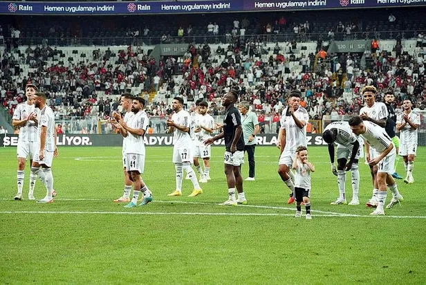 Kartal yüksek uçuyor: 24 maçtır yenilmeyen Beşiktaş bu sezon 9. maçta 8. galibiyetini Sivas önünde aldı-3