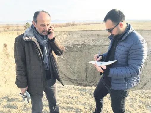 konyada-37-metrelik-korku-goren-buyuk-panik-yasadi-1677372523565.jpeg Konya'da 37 metrelik korku! Gören büyük panik yaşadı-2