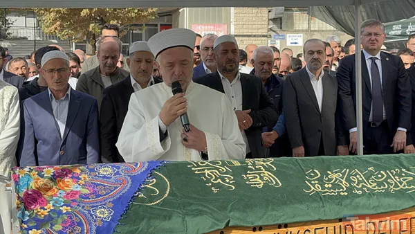 Tuğba, Nisa, Cansu... Tabutta al yazma gözlerde yaş! Kocaeli'deki faciada can veren 6 kadın toprağa verildi - 17