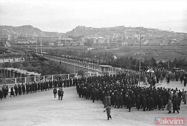 Arşivlerden çıkan fotoğraflarla 10 Kasım 1938 günü ve sonrasında yaşananlar! Büyük Önder Mustafa Kemal Atatürk'ün vefatı - 20