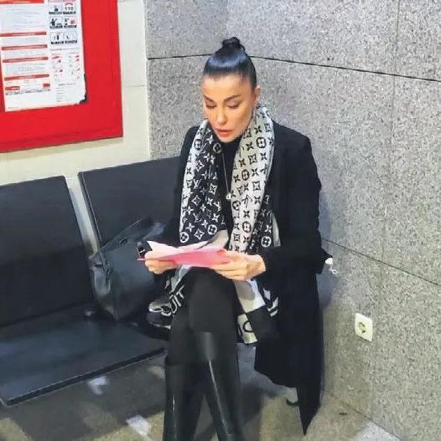 Ev hapsi kalktı yurt dışı yasak