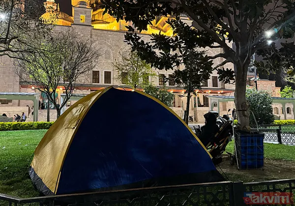 İstanbullu deprem sonrası geceyi dışarıda geçirdi: Parklar bahçeler camiler... - 20
