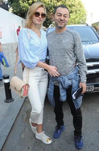 Serdar Ortaç'ın eşi Chloe Loughnan'a Süreyya Yalçın sahip çıktı-6