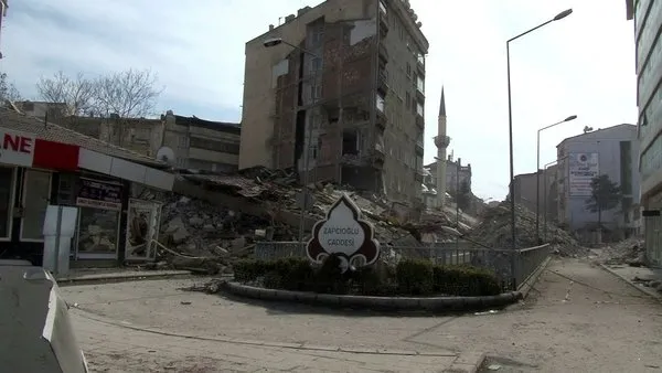 Son dakika: 27 Şubat 2023 Malatya Yeşilyurt depremde ölen var mı? 20 kişi enkaz altında! AFAD-KANDİLLİ SON DEPREMLER!-7
