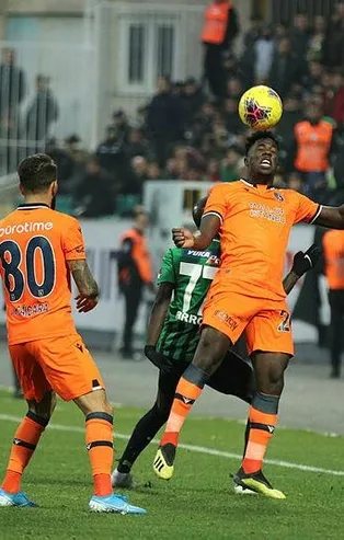 Denizli'de puanlar bölüşüldü! Denizlispor 1-1 Başakşehir  (MAÇ SONUCU)