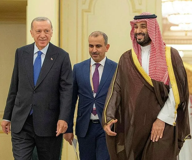 turkiye-tarihinin-en-buyugu-suudi-arabistan-ile-yapilan-iha-anlasmasi-dunya-basininda-1689683376934.jpeg Türkiye tarihinin en büyüğü! Suudi Arabistan ile yapılan 'İHA' anlaşması dünya basınında-1