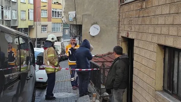 Gecekondu kömürlüğünde yangın: Cesedi bulundu-4