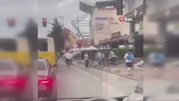 Sancaktepe'de İETT şoförü yolcuyla kavga etti