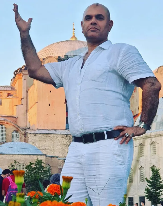 Bunlar nasıl paralar! Popstar'dan çıkan tek ünlü olan Ajdar'ın sahne ücreti akla hayale sığmaz! Oturdu euro hesabı yaptı-5