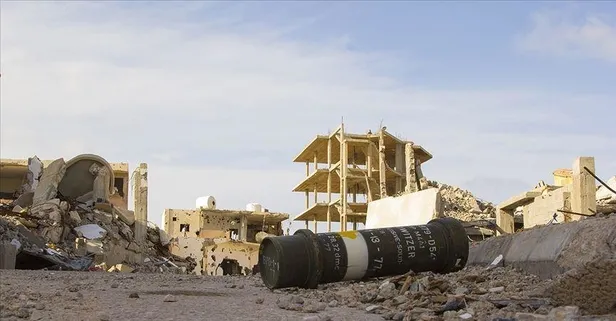 Libya'nın Sirte kentine düzenlenen hava saldırısında 20 Hafter milisi öldürüldü