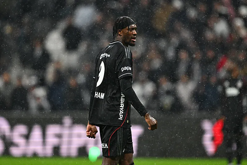 Beşiktaş'ta 1 ayrılık 3 transfer! - 11