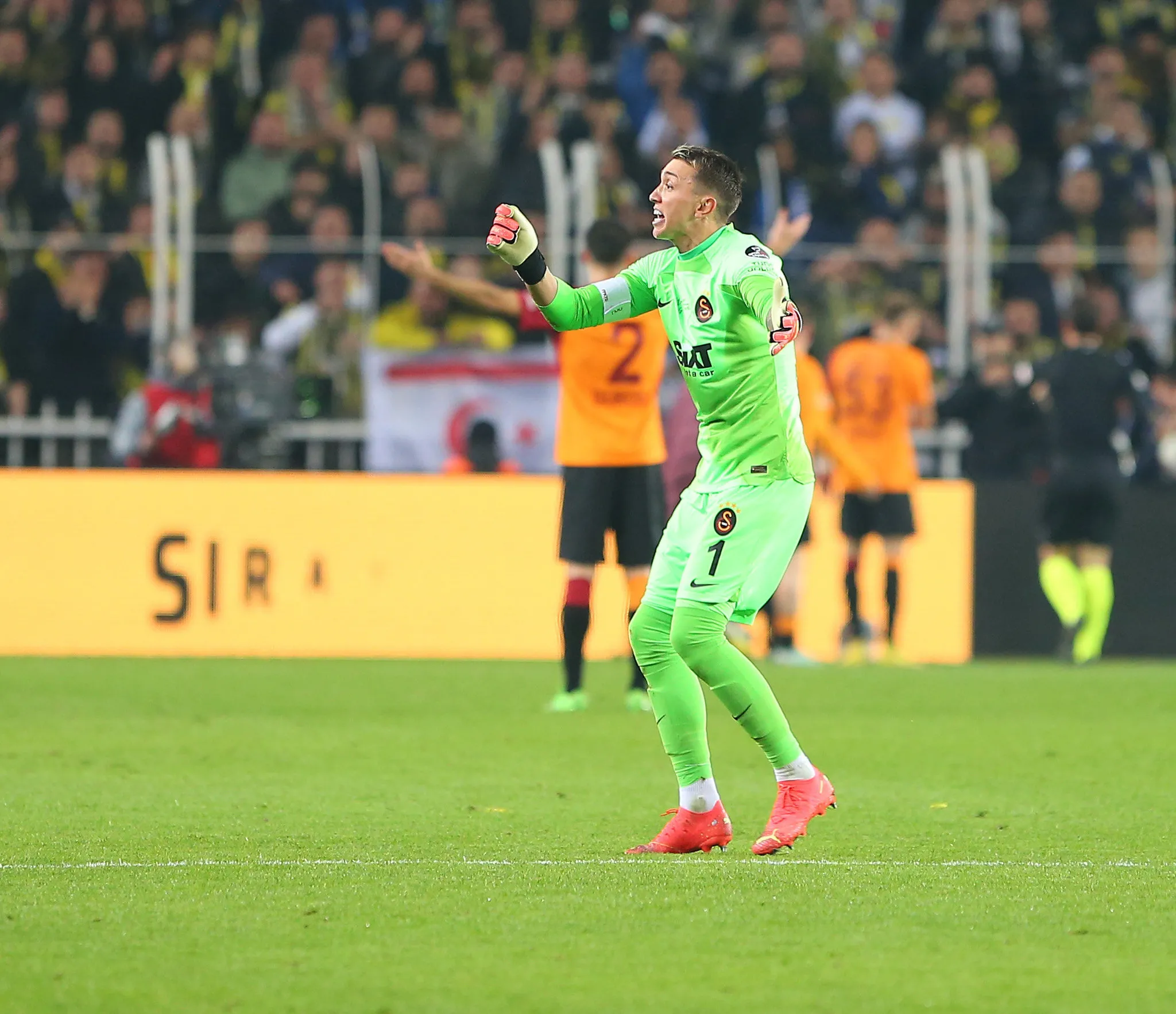 Galatasaray'da şoke eden Fernando Muslera iddiası! O olay sonrası... - 18