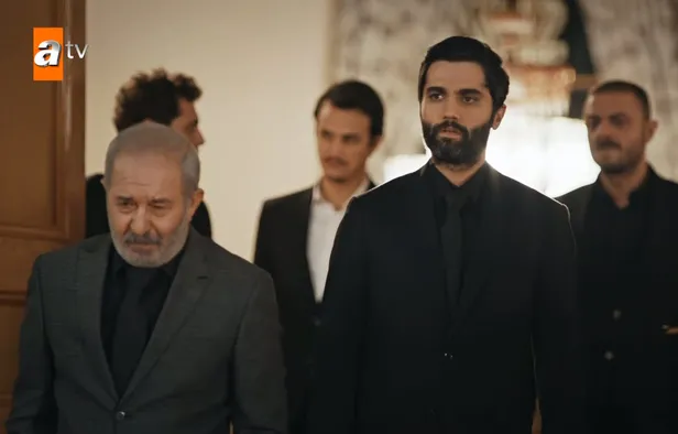 kimsesiz-arakcilara-ayar-veriyor-eskiya-dunyaya-hukumdar-olmaz-180-bolum-fragmani-kefaretini-caniyla-odedi-1611245990129.jpg Kimsesiz arakçılara ayar veriyor! Eşkıya Dünyaya Hükümdar Olmaz 180. bölüm fragmanı: Kefaretini canıyla ödedi-7