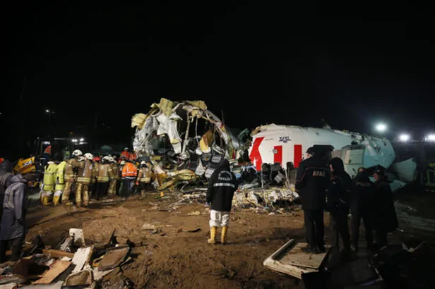 Sabiha Gökçen'deki uçak kazası sırasında ilk onu aradı: Aynur biz düştük"-4