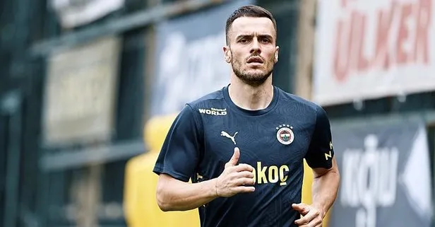 Filip Kostic derbiyi bekliyor