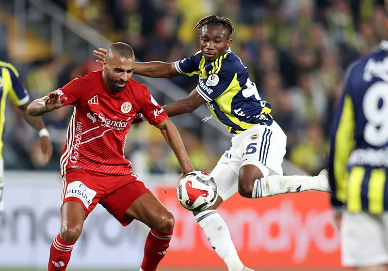 Fenerbahçe ve Galatasaray'ın yıldız futbolcu için transfer savaşı! - 2