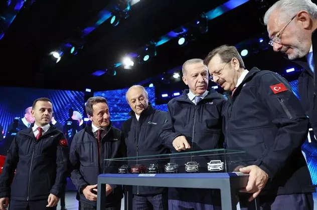 Togg'a bir renk daha! Başkan Erdoğan istedi Karadeniz yeşili de eklendi