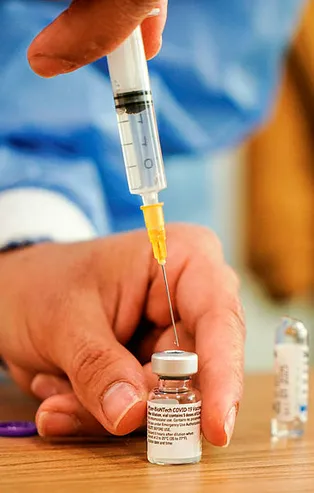 BioNTech’in kurucusu Prof. Dr. Uğur Şahin’den flaş aşı açıklaması: Önümüzdeki sene ihtiyaç olacak!