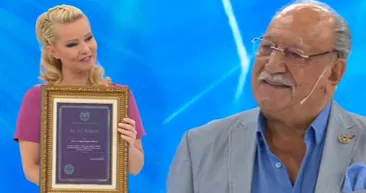 Müge Anlının avukatı Rahmi Özkana 50. Yıl Beratı! Hukuk mücadelesinde 50 yılı geride bırakan Rahmi Özkan kaç yaşında?
