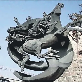 1999 yılında hediye etti