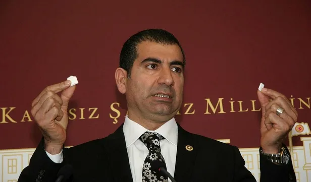 Kılıçdaroğlu'na parti içinden "üçlük atış" - 1