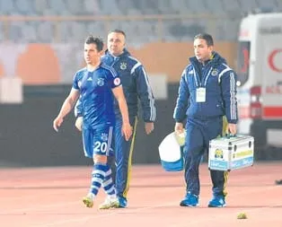 Emre’de 2 yırtık!