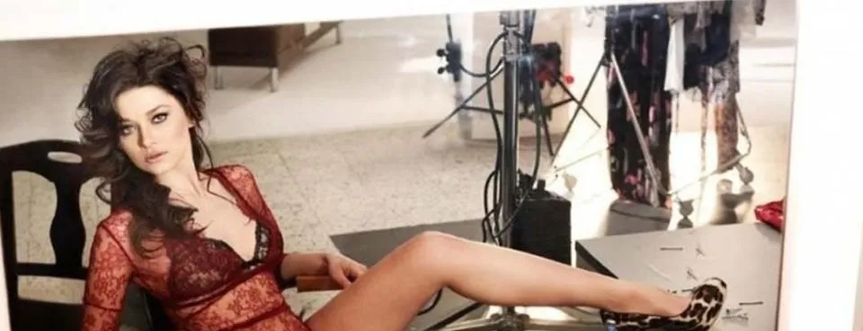 Estetik Kurbani Unluler Galeri Takvim