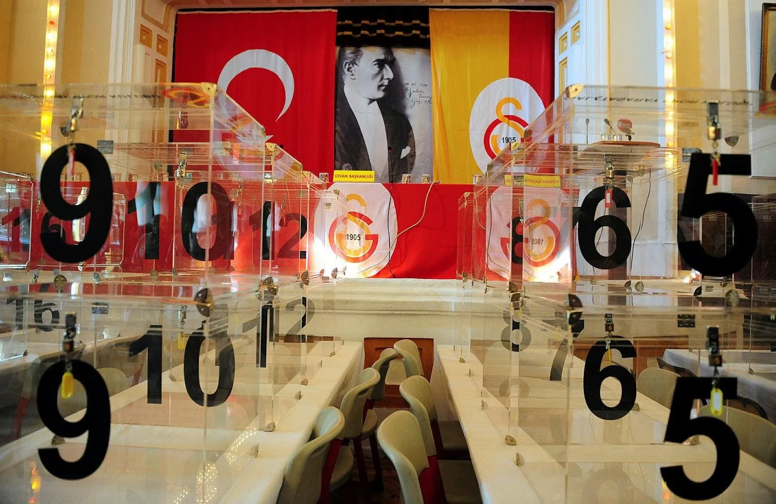 G.Saray'da başkan adayları belli oldu