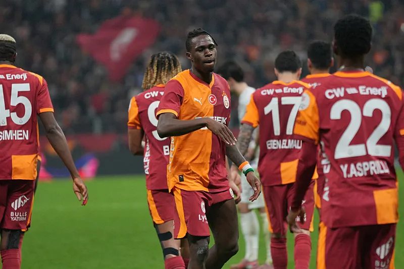 Spor yazarları Galatasaray - Eyüpspor maçını değerlendirdi! "Uzay savaşçıları" - 9