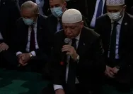 Başkan Erdoğan Ayasofyada cuma namazı öncesinde Kur-anı Kerim okudu!